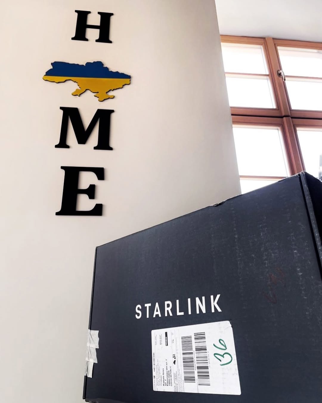 Засновник фонду “Incora for Ukraine” особисто долучився до таких ініціатив та закупив 3 Starlinks:

2 шт. - для військових медиків з в/ч А7398.
1 шт. - для 24 ОМБр імені короля Данила.