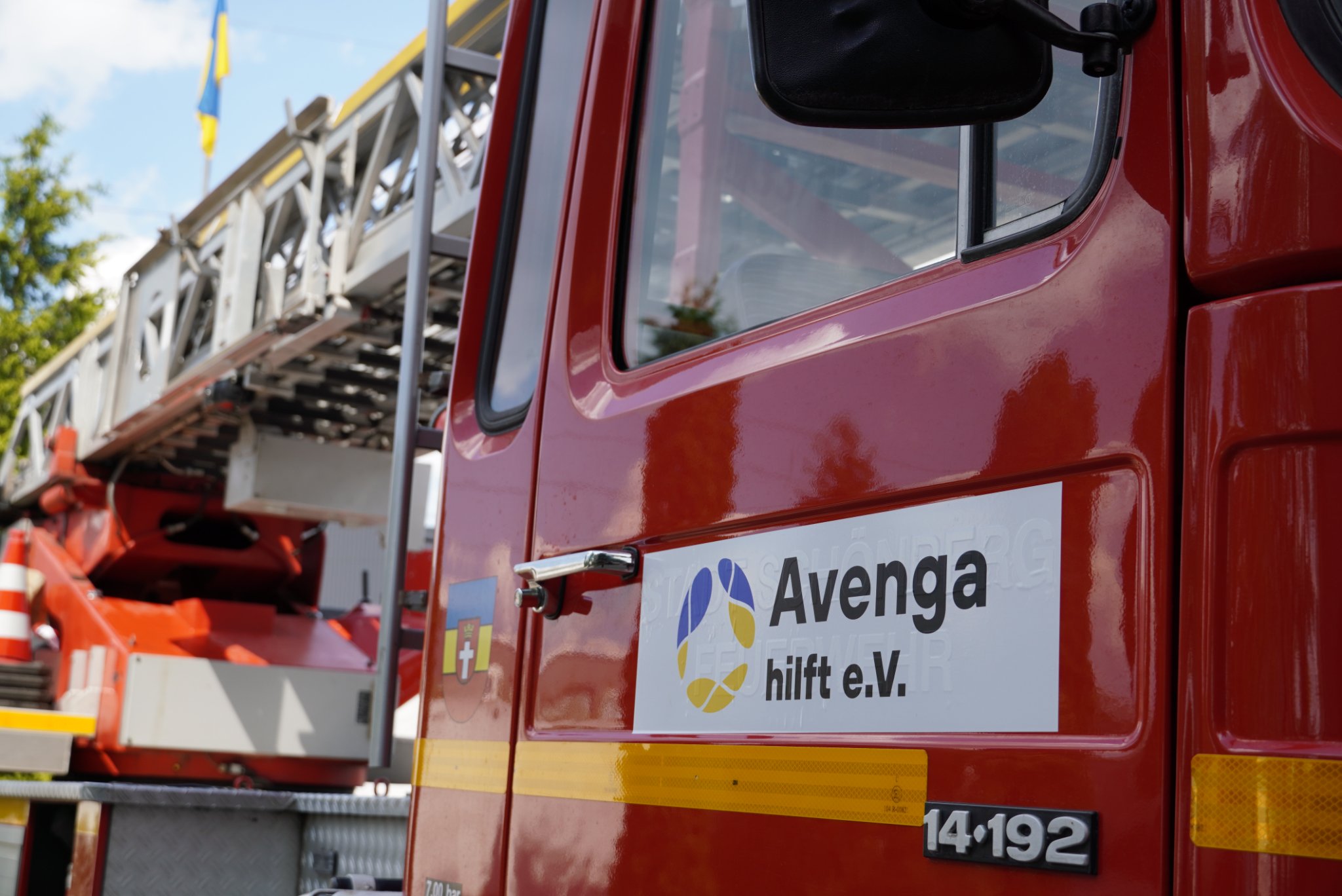 Avenga придбала німецький пожежний автомобіль MAN з довжиною драбини 30 метрів для Головного управління ДСНС України у Львівській області.