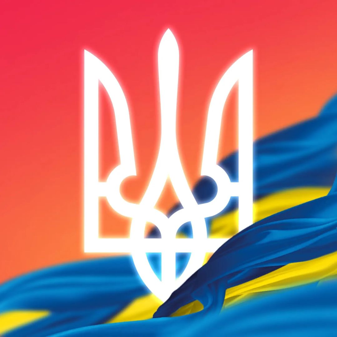 У перші тижні війни компанія допомагала та підтримувала усіх, хто цього потребує.

Зусиллями компанії, а також завдяки особистій ініціативі працівників вони:

- зустріли та безкоштовно розмістили у Рівному понад 100 біженців, закупивши для них медикаменти та продукти;
- придбали за кордоном термобілизни, ліхтарів, засобів звʼязку та транспорту на суму більше $100 тис.
- передали більше 5 тон гуманітарної допомоги для ЗСУ, ТрО, дитячих лікарень, притулків та багатодітних сімей;
- за лічені години знайшли, придбали (виключно коштами співробітників) та передали автомобіль для потреб ЗСУ;
- передали десятки одиниць оргтехніки;
- забезпечували харчуванням рівненських волонтерів та ТрО на блокпостах.
⠀
Також вони не зупинили роботу офісу: ті співробітники, які мали таку можливість, продовжували працювати, а компанія стабільно оплачувала усі рахунки, податки та збори. Так, незважаючи на військовий стан, у лютому 2022 Zagrava сплатила понад 3 000 000 гривень податків.