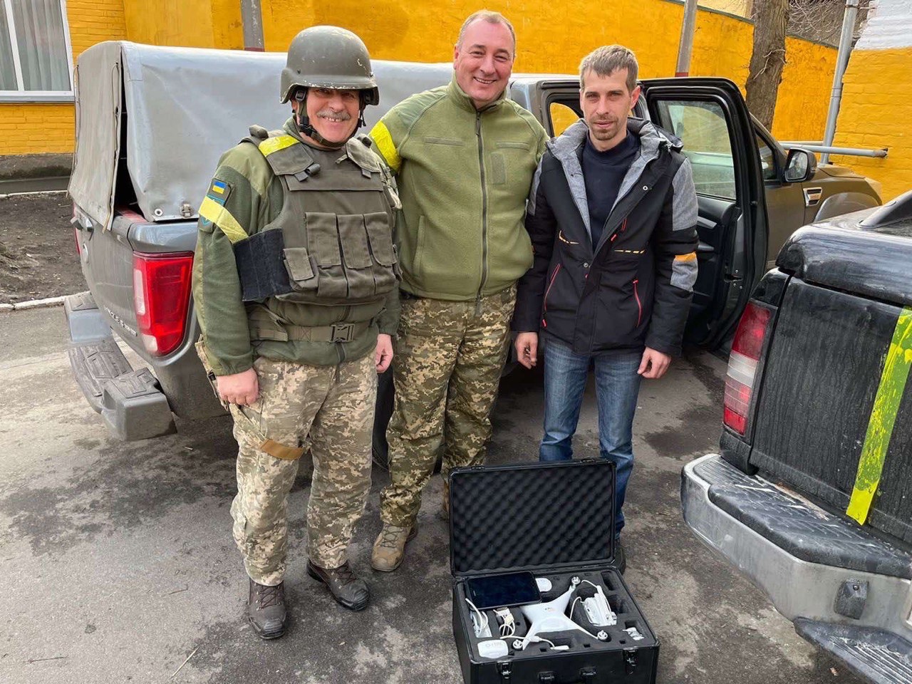 Станом на січень 2023 року було закуплено та передано мобілізованим працівникам 8 794 одиниці надійного бронезахисту загальною вартістю $5,5 млн.