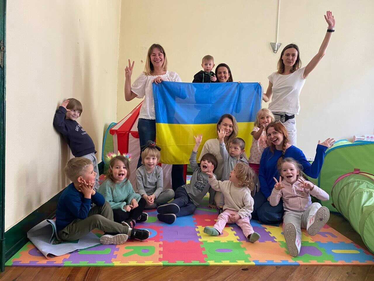 Компанія надає фінансову підтримку ЗСУ і бере участь у волонтерських проектах. На момент квітня 2022 року загальна сума їхніх вкладень становила 100 тисяч доларів.