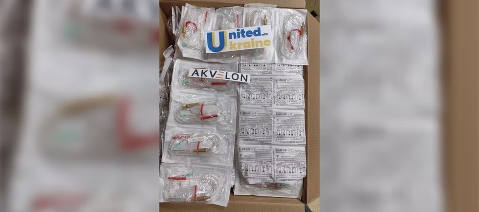 У грудніі Akvelon Ukraine вніс $3,114.11 на підтримку українських захисників.


Придбали для 82-ї Окремої десантно-штурмової бригади: 

Протизапальні таблетки Кенанов 10 мг., 50 шт., $176,5

Пристрій для переливання крові, 200 шт., $79.18

Гавискон форте, 15 шт., $131,28

Протизапальний засіб Кетолорак - 50 шт., $209.56

Ко-Амлеса - 10 шт., $74,86

L-лізину есценат - 10 шт., $251,43

Стереоундин ISO - 10 шт., $127,48

​
Також закупили для 25-тої окремої штурмової бригади:

Термометр IGAR  - 48 шт., $97,76

Глюкозу  - 50 шт., $29,63

Магній сульфат - 50 шт., $48,06

Спазмалгон - 10 шт., $79,51

Цитрамон - 100 шт., $48,35

Азитромицин - 100 шт., $219,51

Амиксин АйСі - 20 шт., $268,05

Амоксил К - 50 шт., $363,45

Дротаверин - 30 шт., $24,76

Темпалгін - 30 шт., $105,48.

​
Допомогли Силам спеціальних операцій ЗСУ, придбавши окуляри віртуальної реальності та кріплення до окулярів за $781,2.