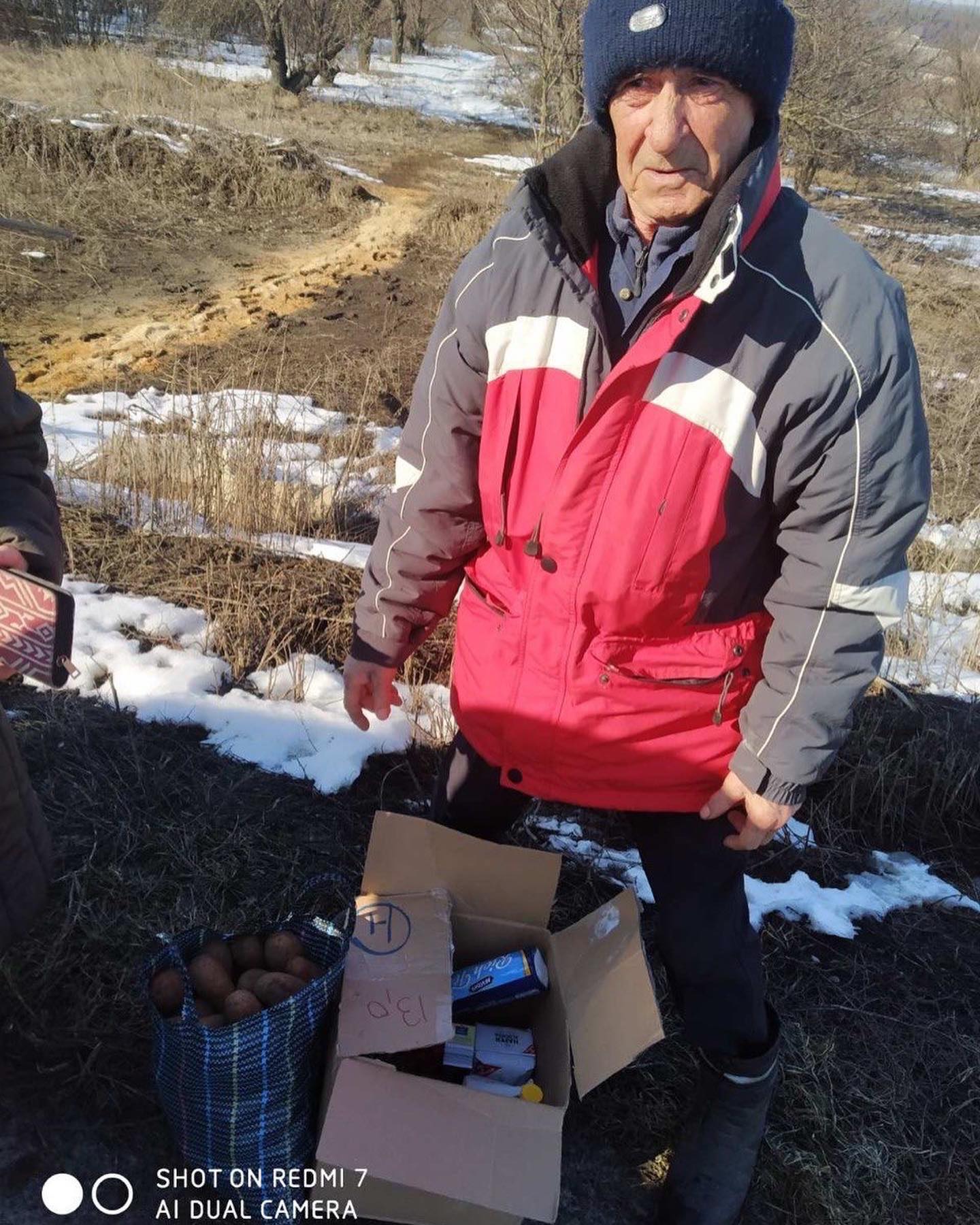 Компанія направила 14 фур з гуманітарною допомогою. Три з них відправилися по таких напрямках:

- До Чернігова, в результаті чого 245 людей отримали їжу.
- У Харківськівську області, де було дуже скрутне положення і де перебувало багато людей похилого віку.
- У Київ, де допомогу отримали лікарні, притулки, інтернати, школи, ЗСУ, ТРО.
В цілому компанія отримала 100 палет продуктів, лікарські засоби, засоби для догляду за тілом та волоссям, гігієнічні засоби, дитячі пелюшки і підгузки, одяг, постільні речі, паперові туалетні серветки, рушники, мішки та пакувальні пакеті, однорозавий посуд та прибори, мінеральну воду, соки.