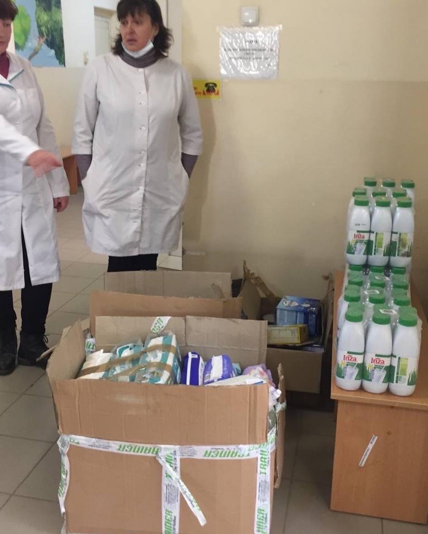 Компанія направила 14 фур з гуманітарною допомогою. Три з них відправилися по таких напрямках:

- До Чернігова, в результаті чого 245 людей отримали їжу.
- У Харківськівську області, де було дуже скрутне положення і де перебувало багато людей похилого віку.
- У Київ, де допомогу отримали лікарні, притулки, інтернати, школи, ЗСУ, ТРО.
В цілому компанія отримала 100 палет продуктів, лікарські засоби, засоби для догляду за тілом та волоссям, гігієнічні засоби, дитячі пелюшки і підгузки, одяг, постільні речі, паперові туалетні серветки, рушники, мішки та пакувальні пакеті, однорозавий посуд та прибори, мінеральну воду, соки.