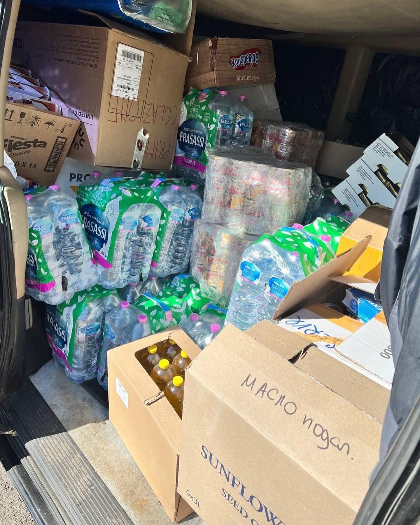 Компанія направила 14 фур з гуманітарною допомогою. Три з них відправилися по таких напрямках:

- До Чернігова, в результаті чого 245 людей отримали їжу.
- У Харківськівську області, де було дуже скрутне положення і де перебувало багато людей похилого віку.
- У Київ, де допомогу отримали лікарні, притулки, інтернати, школи, ЗСУ, ТРО.
В цілому компанія отримала 100 палет продуктів, лікарські засоби, засоби для догляду за тілом та волоссям, гігієнічні засоби, дитячі пелюшки і підгузки, одяг, постільні речі, паперові туалетні серветки, рушники, мішки та пакувальні пакеті, однорозавий посуд та прибори, мінеральну воду, соки.