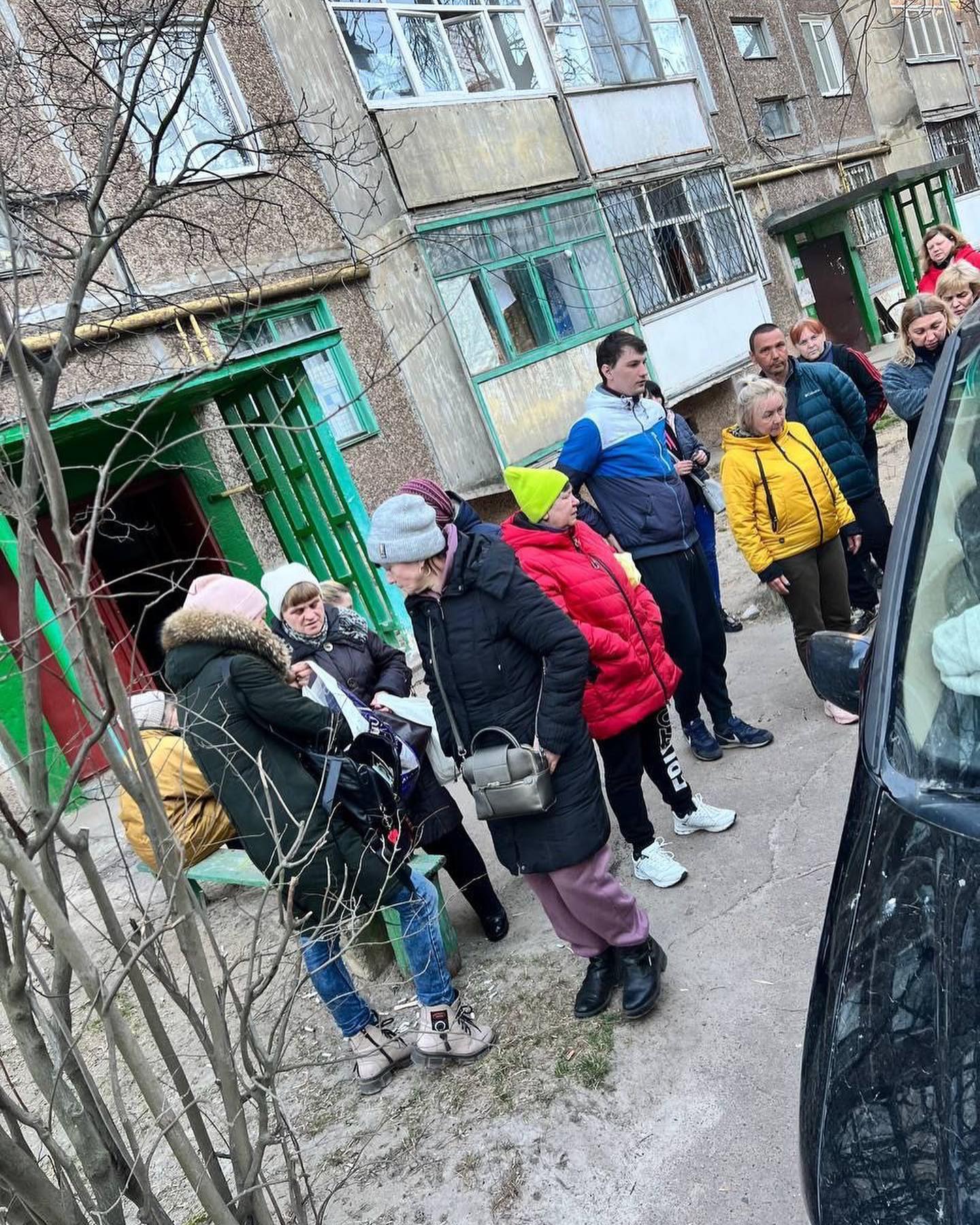 Компанія направила 14 фур з гуманітарною допомогою. Три з них відправилися по таких напрямках:

- До Чернігова, в результаті чого 245 людей отримали їжу.
- У Харківськівську області, де було дуже скрутне положення і де перебувало багато людей похилого віку.
- У Київ, де допомогу отримали лікарні, притулки, інтернати, школи, ЗСУ, ТРО.
В цілому компанія отримала 100 палет продуктів, лікарські засоби, засоби для догляду за тілом та волоссям, гігієнічні засоби, дитячі пелюшки і підгузки, одяг, постільні речі, паперові туалетні серветки, рушники, мішки та пакувальні пакеті, однорозавий посуд та прибори, мінеральну воду, соки.