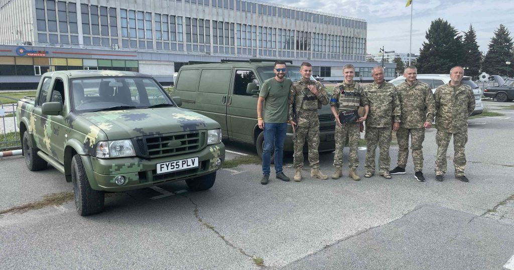 Компанія оголосила про підтримку ЗСУ своїм партнерам і всередині команди. Колеги, що вступили до лав армії, отримують свою грошову винагороду у повному обсязі. Також з ініціативи спеціалістів і топ-менеджменту був створений внутрішній фонд (рахунок) для волонтерсьих потреб. 
Долучається vilmate і до спільних волонтерських проєктів зі своїми друзями - зокрема, компанія приєдналися до благодійного акції Вадима Коваленка та віртуального забігу, організованого їхнім клієнтом RaceID.