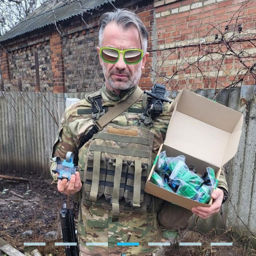 У січні 2024 року компанія зібрала понад 430 тис. грн. і змогла закупити та доставити дрони, засоби зв`язку та інші корисні прилади бригадам ЗСУ, які захищають нас на Харківщині та Донеччині. 