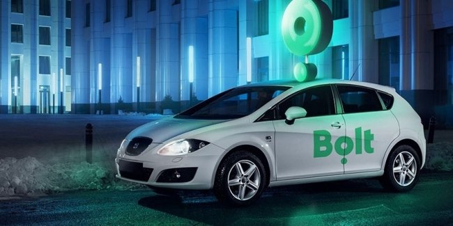На початку повномасштабної війни спеціально для лікарів, військовослужбовців ЗСУ, бійців тероборони, волонтерів, рятувальників ДСНС та працівників критичної інфраструктури Bolt створив окрему категорію «Support» із символічною вартістю поїздки 1 грн.