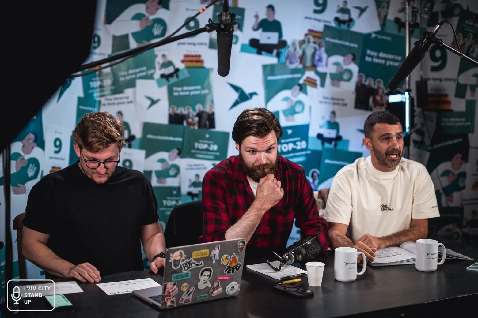TechMagic задонатив на Youtube-стрім на підтримку НГУ AZOV 1 820 000 грн.