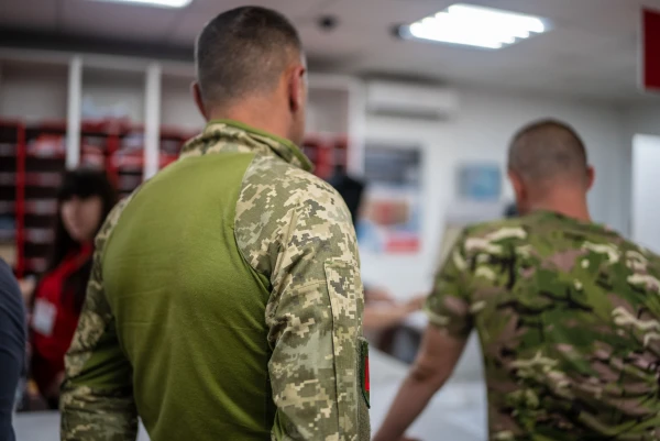 100 000 посилок відправили й отримали військові за рахунок "Нової пошти" завдяки штрихкодам в рамках програми «Плюси». З січня 2025 року компанія приєдналася до цієї ініціативи, щоб зробити доставку на прифронтові території для захисників та захисниць доступнішою, швидшою та максимально зручною.