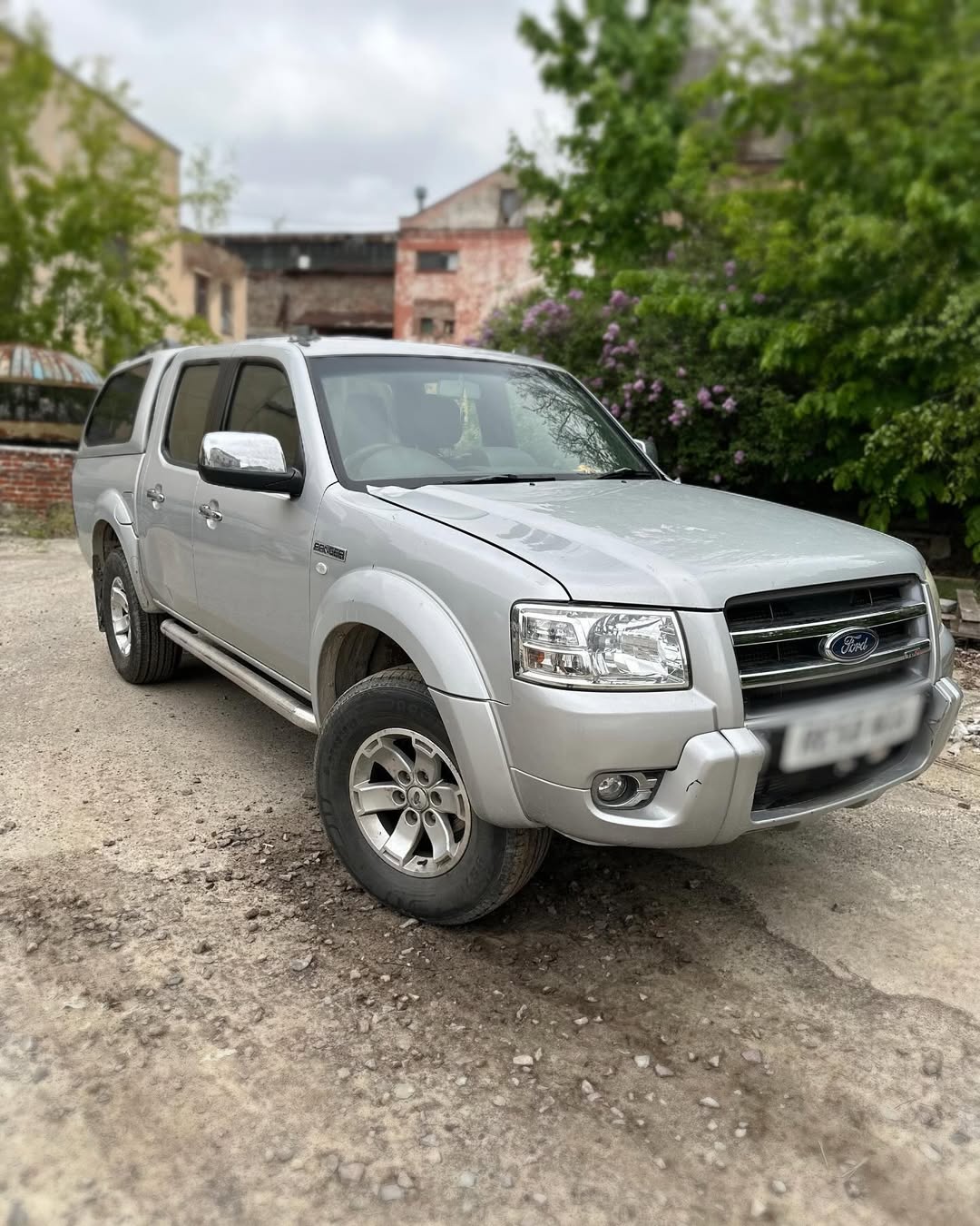 Incora передала 2-гу з 10 автівок у 2024 році на фронт. Ford Ranger Thunder поїхав на Донецький напрямок для 2-ї Окремої Галицької Бригади Національної Гвардії України.