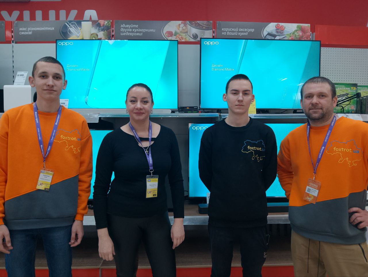 З початку періоду окупації деяких областей на сході України компанія допомогла переїхати у безпечні райони 226 співробітникам і надала їм робочі місця, а також забезпечила підтримку родини співробітника, що загинув, захищаючи країну на Сході. 