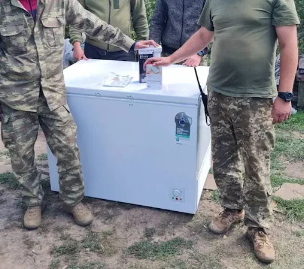 Нова пошта та мережа побутової та електронної техніки Фокстрот поглибили багаторічну співпрацю та почали разом забезпечувати технікою та електронікою військові частини ППО, які закривають небо на найгарячіших ділянках.