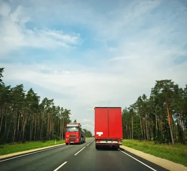 У вересні 2022 року Нова пошта доставила понад 900 т гуманітарної допомоги для майже 180 000 людей; 
+ 57 благодійних організацій відтепер можуть доставляти гуманітарну допомогу за рахунок Нової пошти. Загалом їх уже 450; першими повернулись у звільнені міста Харківщини та доставили гуманітарну допомогу, інтернет та електроенергію.
