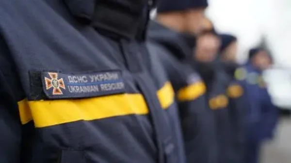 Нова пошта в межах співпраці з ДСНС оплатила придбання другої партії підводних дронів для розмінування водойм на суму 90 000 дол. Спеціальна техніка дозволяє знешкоджувати вибухонебезпечні предмети за умов поганої видимості.